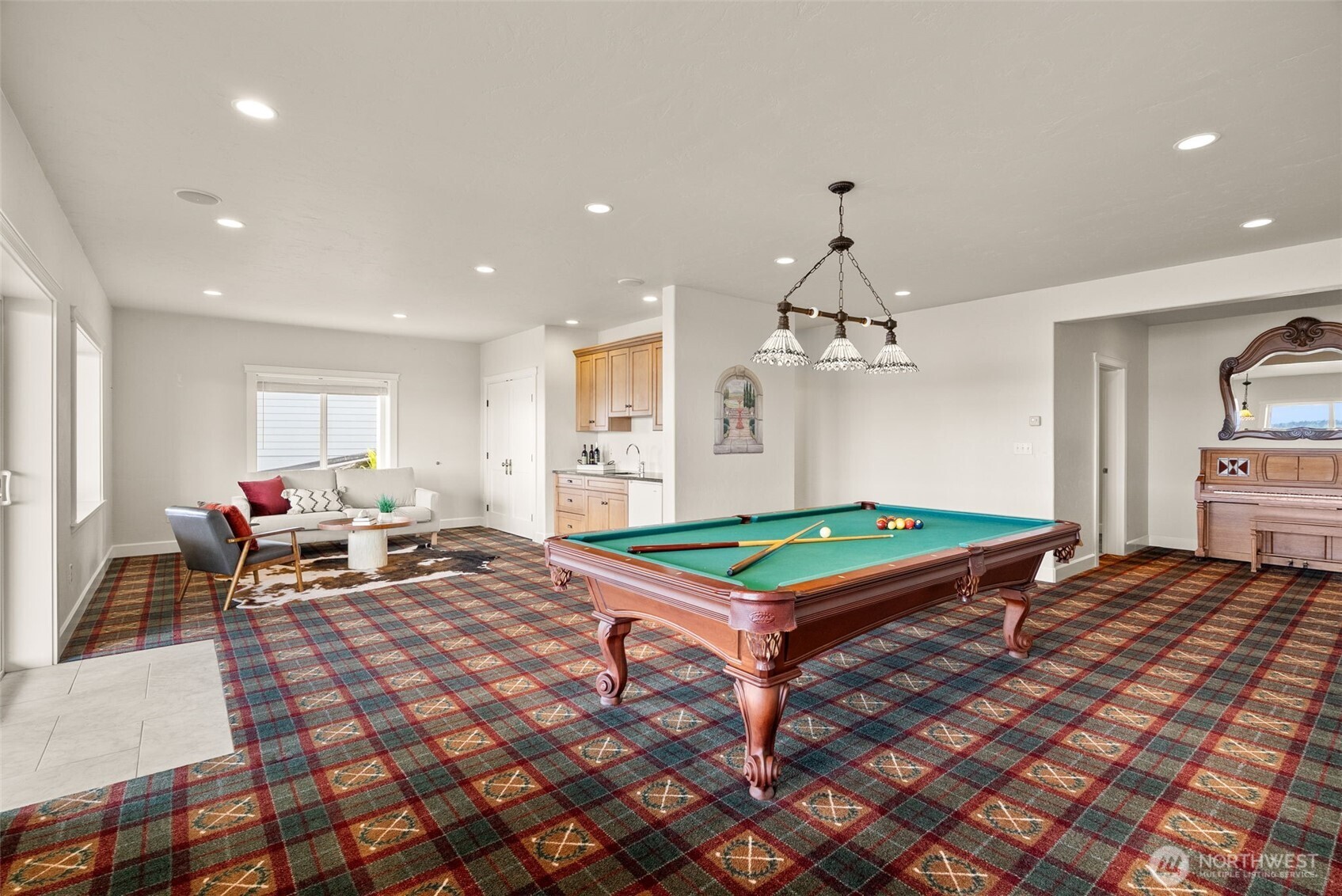 11182 Aquila Place NE, Poulsbo, WA 98370