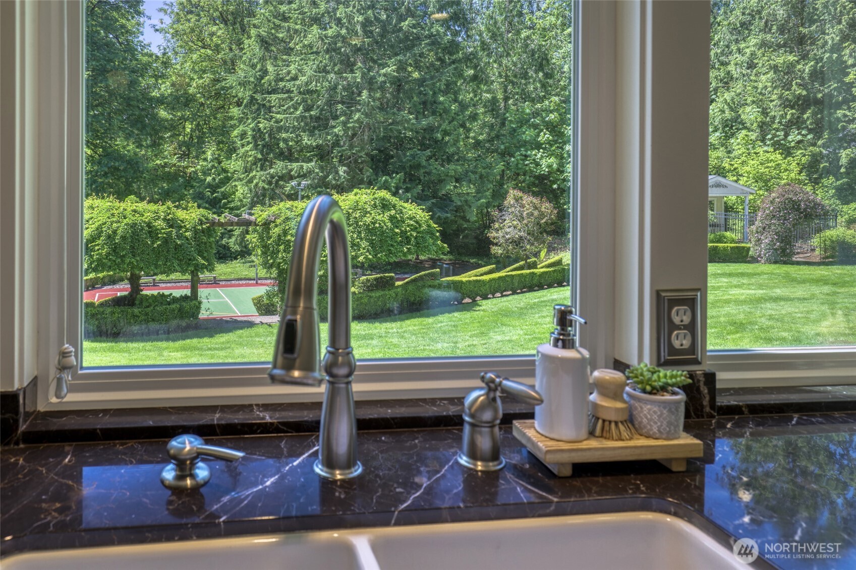 14225 248th Place SE, Issaquah, WA 98027