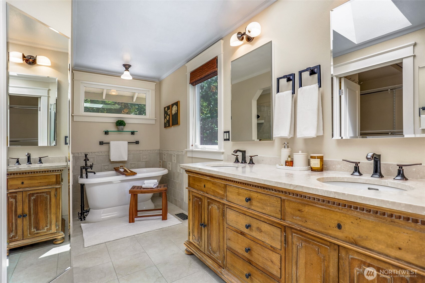 14225 248th Place SE, Issaquah, WA 98027