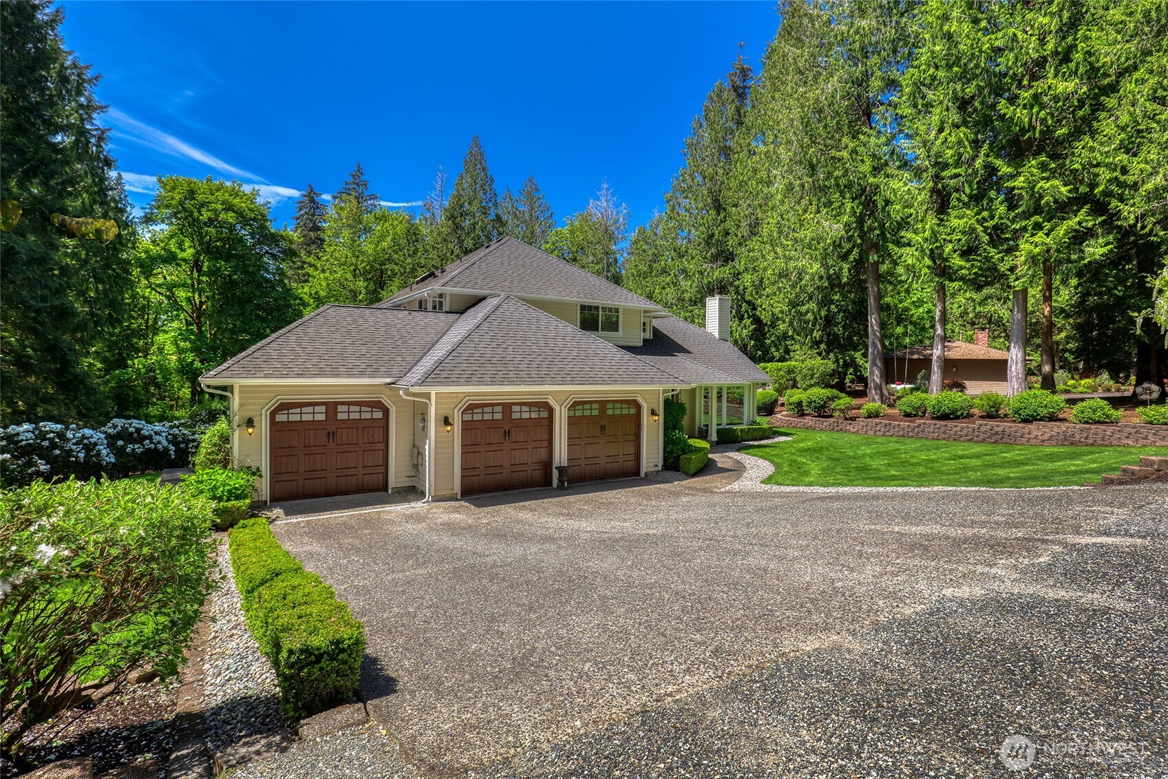 14225 248th Place SE, Issaquah, WA 98027
