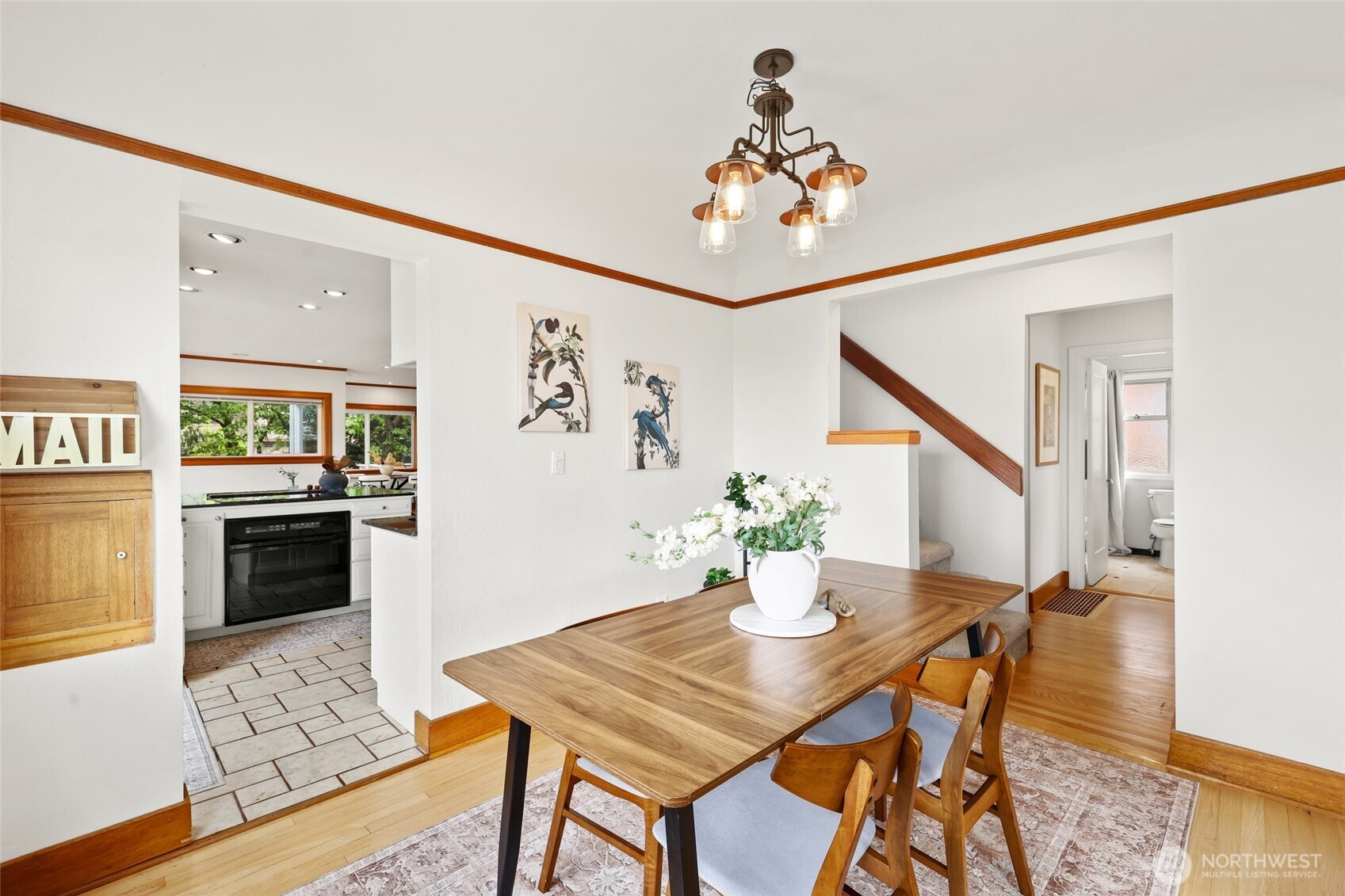 6716 37th Avenue SW, Seattle, WA 98126