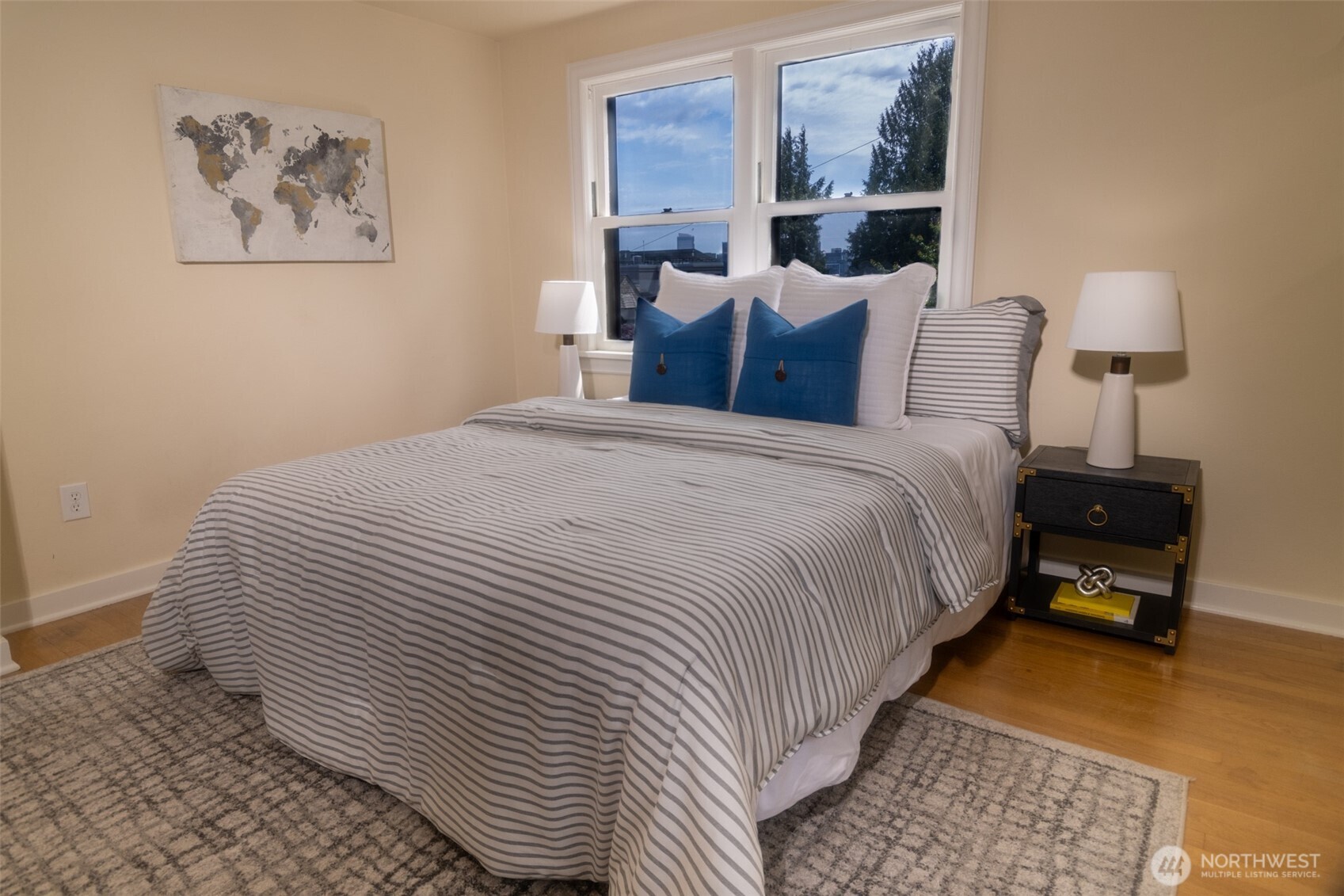 1403 2nd Avenue N, Seattle, WA 98109-3110