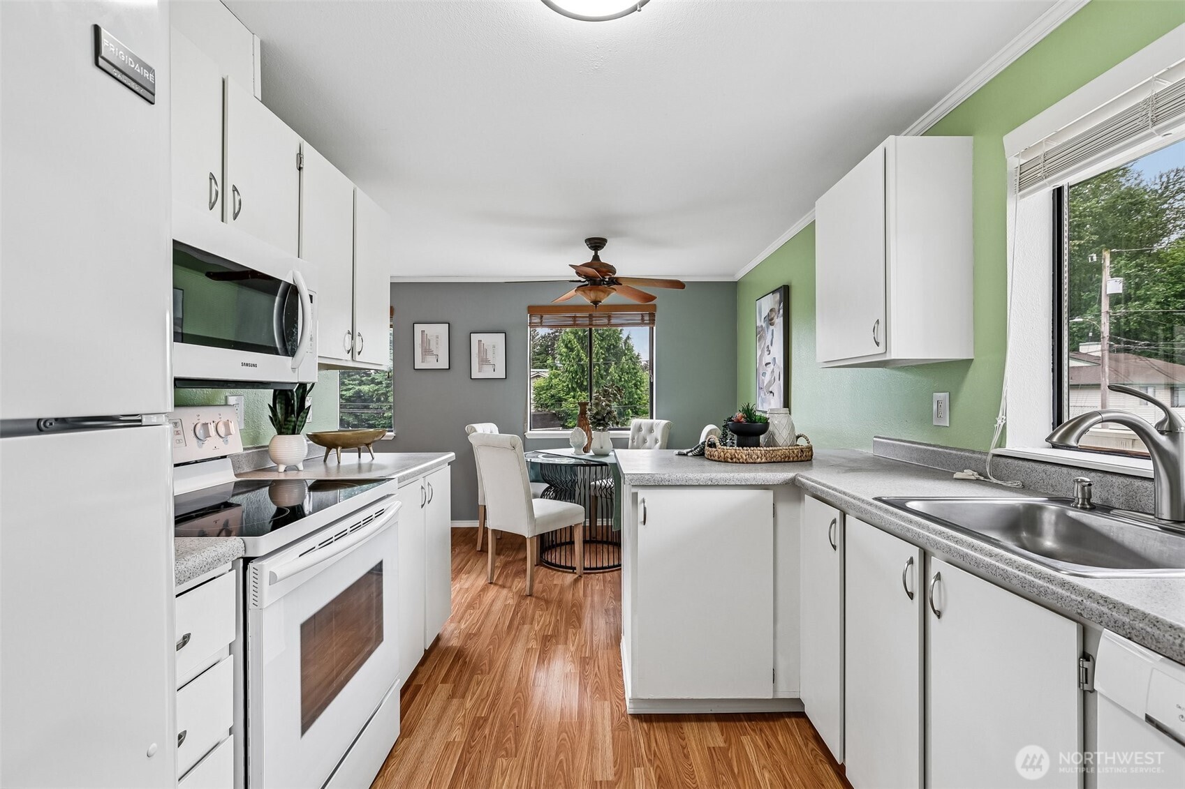 1606 201st Place SE #9-D, Bothell, WA 98012