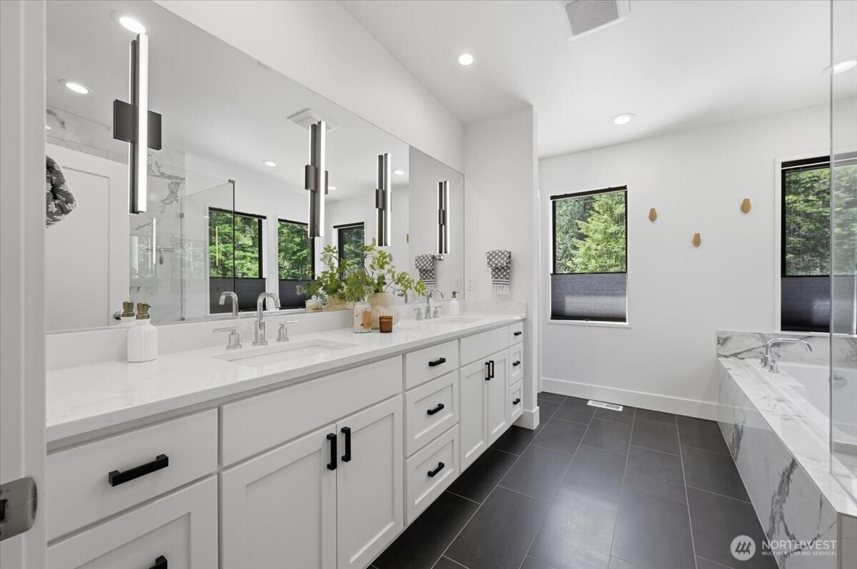 7416 Lake Alice Road SE, Fall City, WA 98024