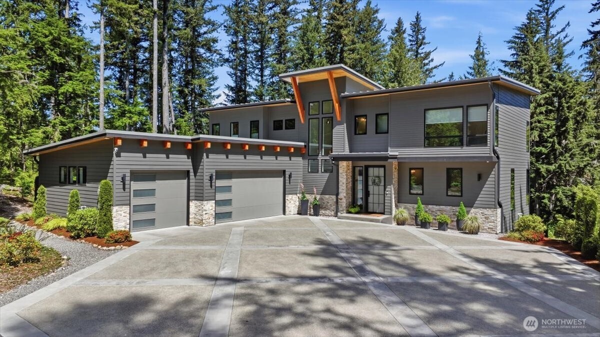 7416 Lake Alice Road SE, Fall City, WA 98024