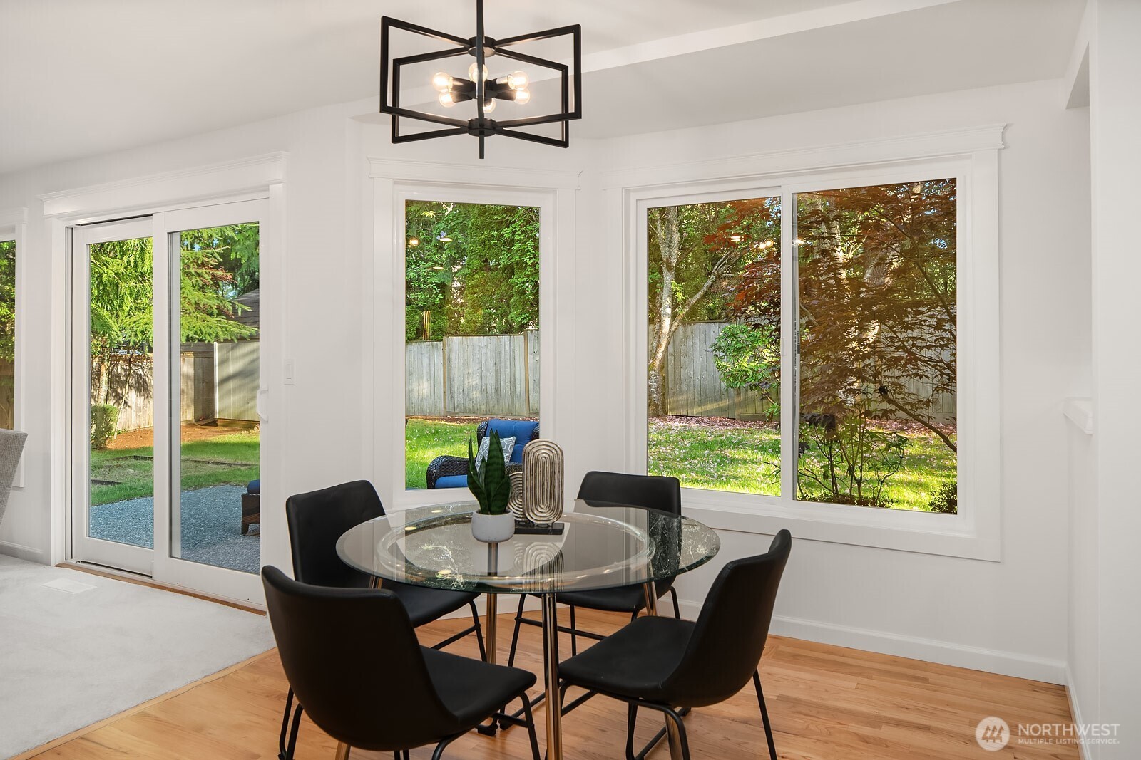 23203 NE 18th Place , Sammamish, WA 98074