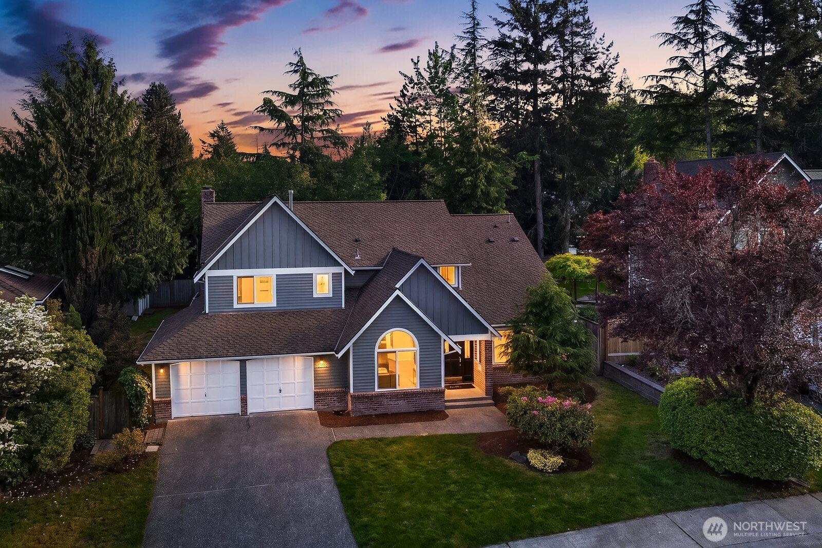 23203 NE 18th Place , Sammamish, WA 98074