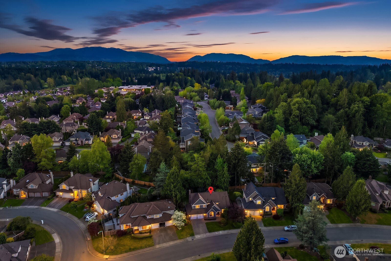 23203 NE 18th Place , Sammamish, WA 98074