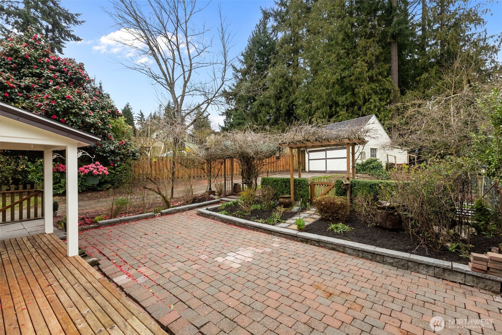 7030 Beverly Boulevard , Everett, WA 98203