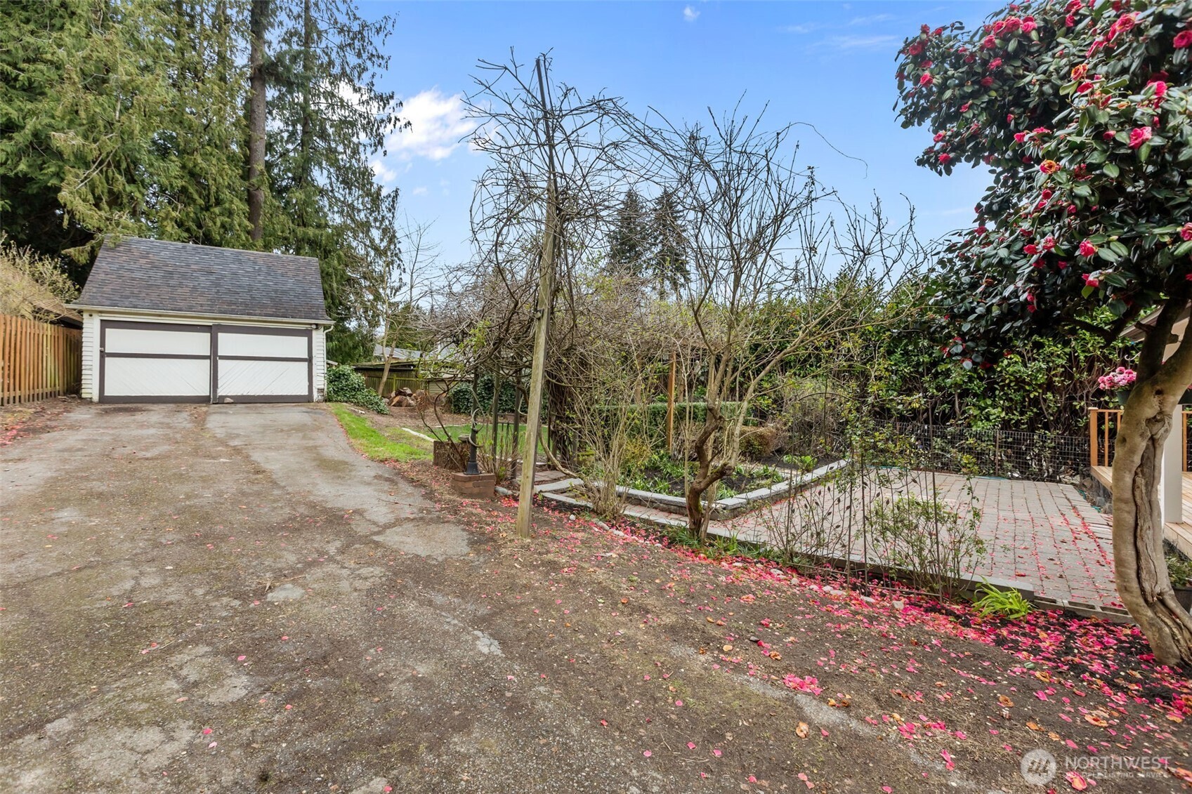 7030 Beverly Boulevard , Everett, WA 98203