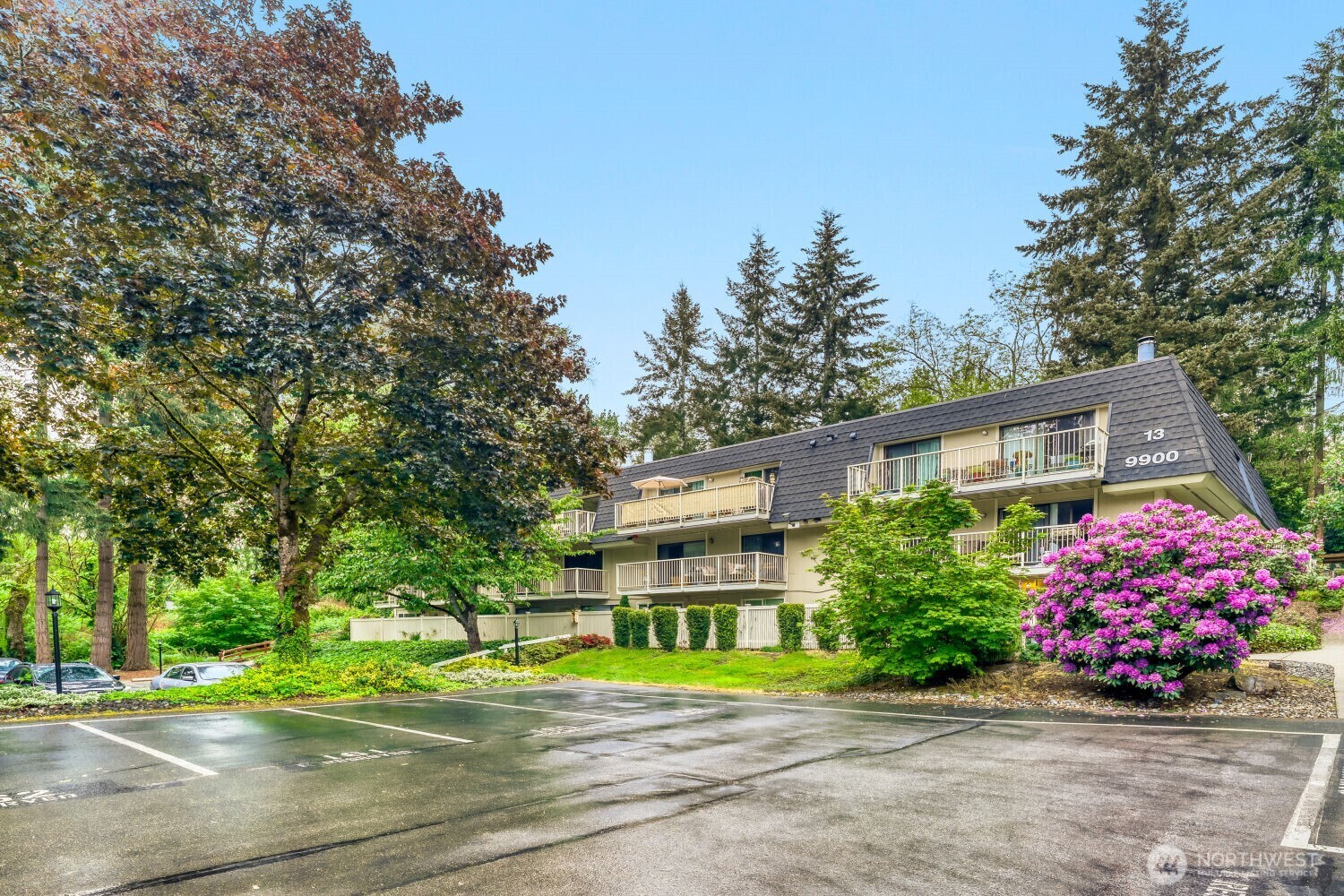 9900 NE 124th Street #1306, Kirkland, WA 98034