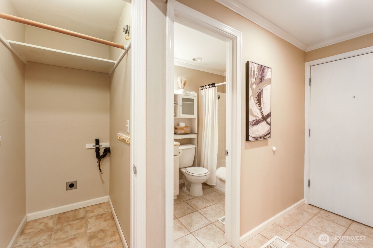9900 NE 124th Street #1306, Kirkland, WA 98034