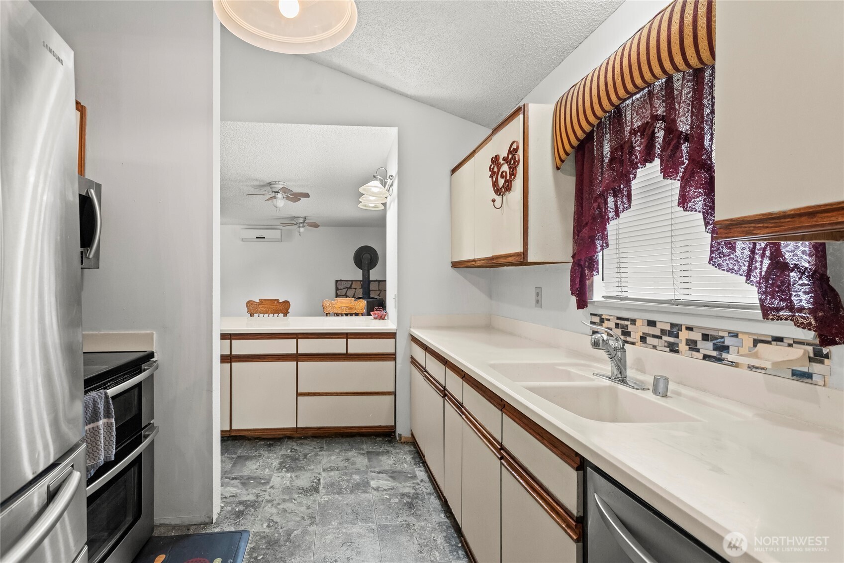 5018 301st Drive S, Auburn, WA 98001