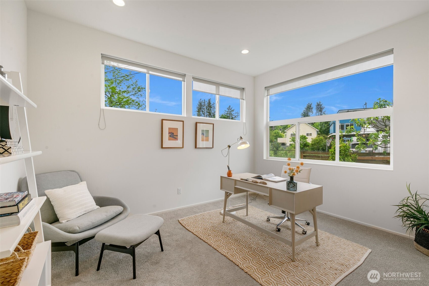 3200 E Republican Street , Seattle, WA 98112