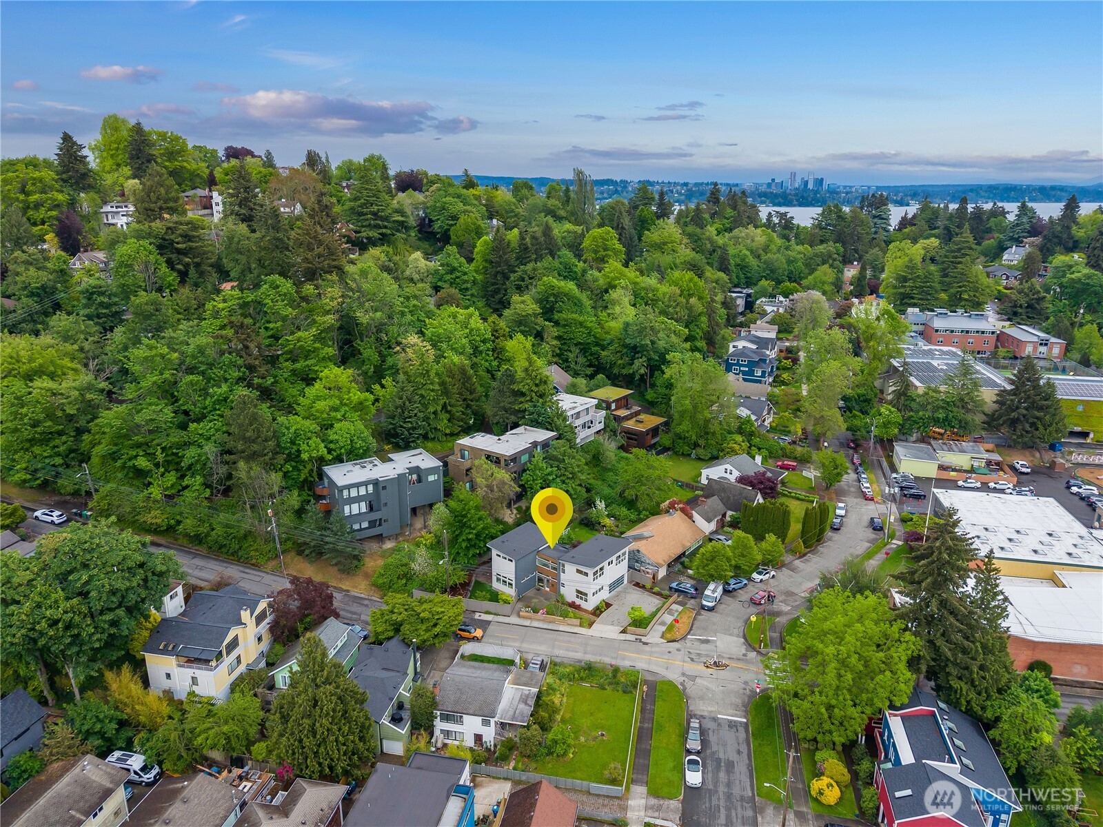 3200 E Republican Street , Seattle, WA 98112