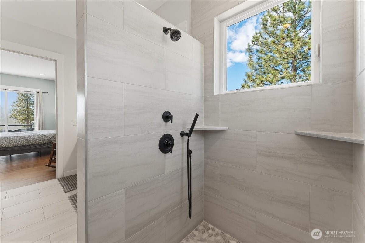 1114 Blazing Star Lane , Chelan, WA 98816