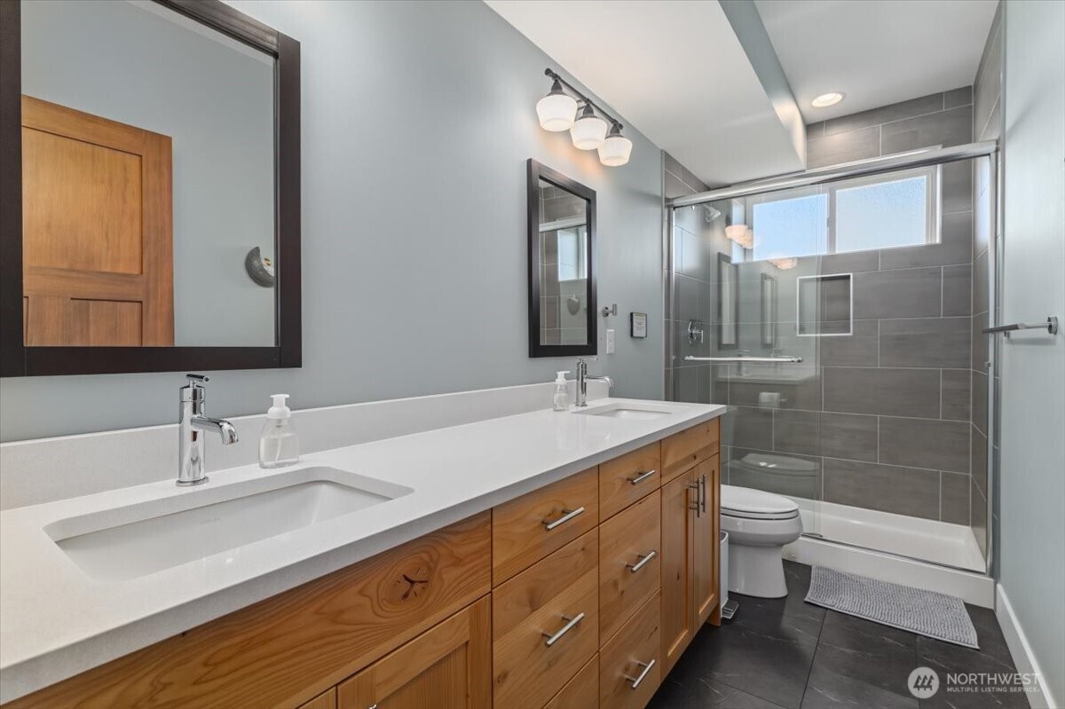 1114 Blazing Star Lane , Chelan, WA 98816