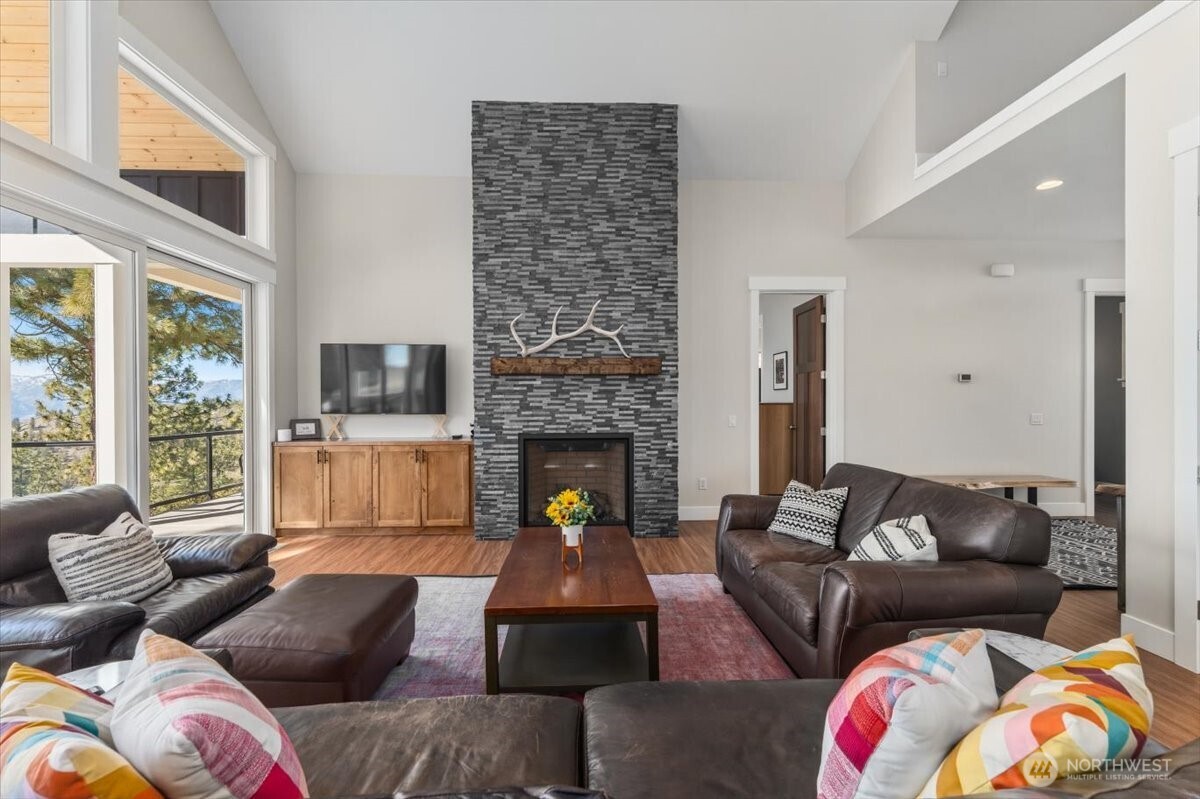 1114 Blazing Star Lane , Chelan, WA 98816