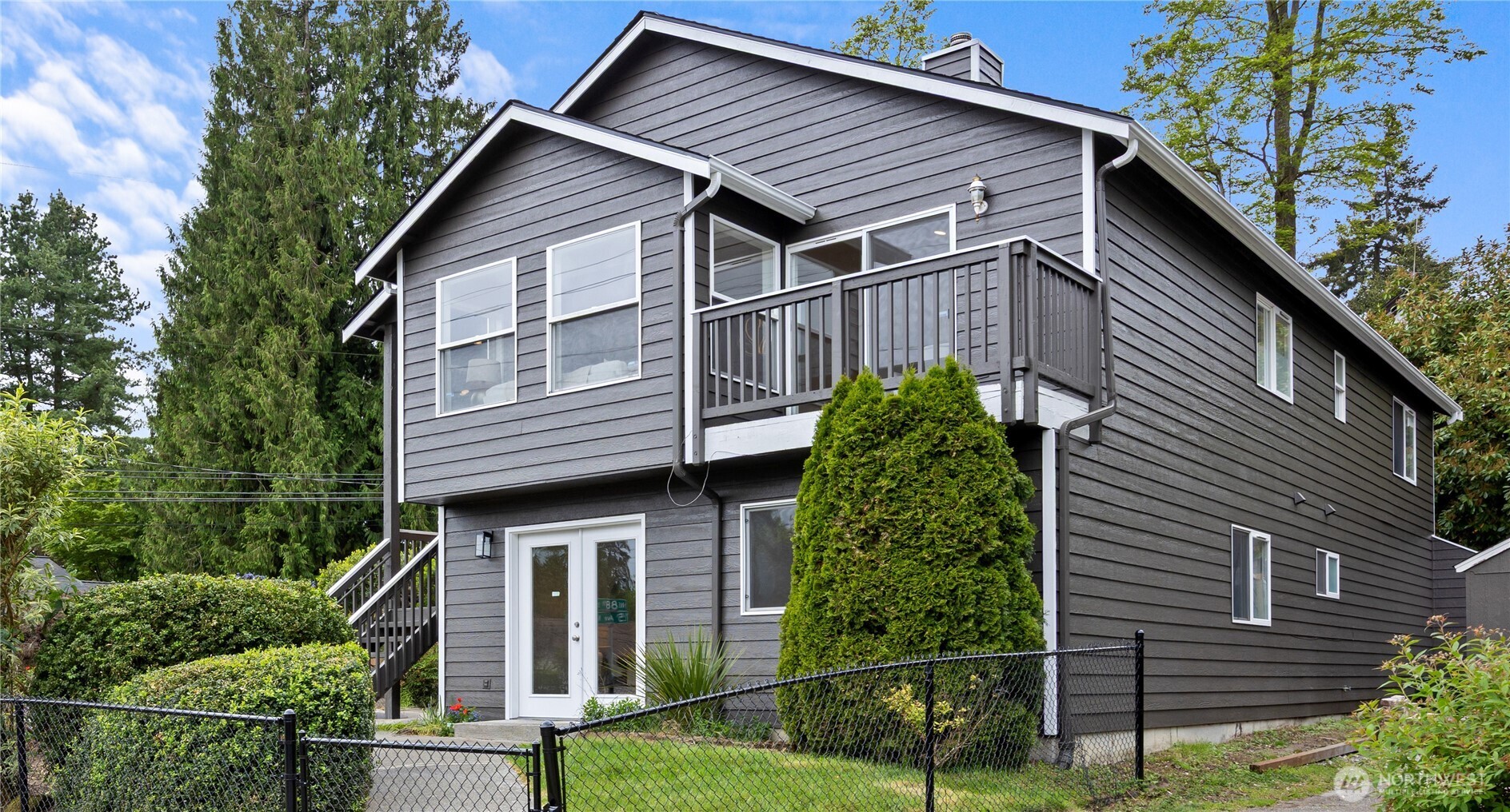 8803 15th Avenue NE, Seattle, WA 98115