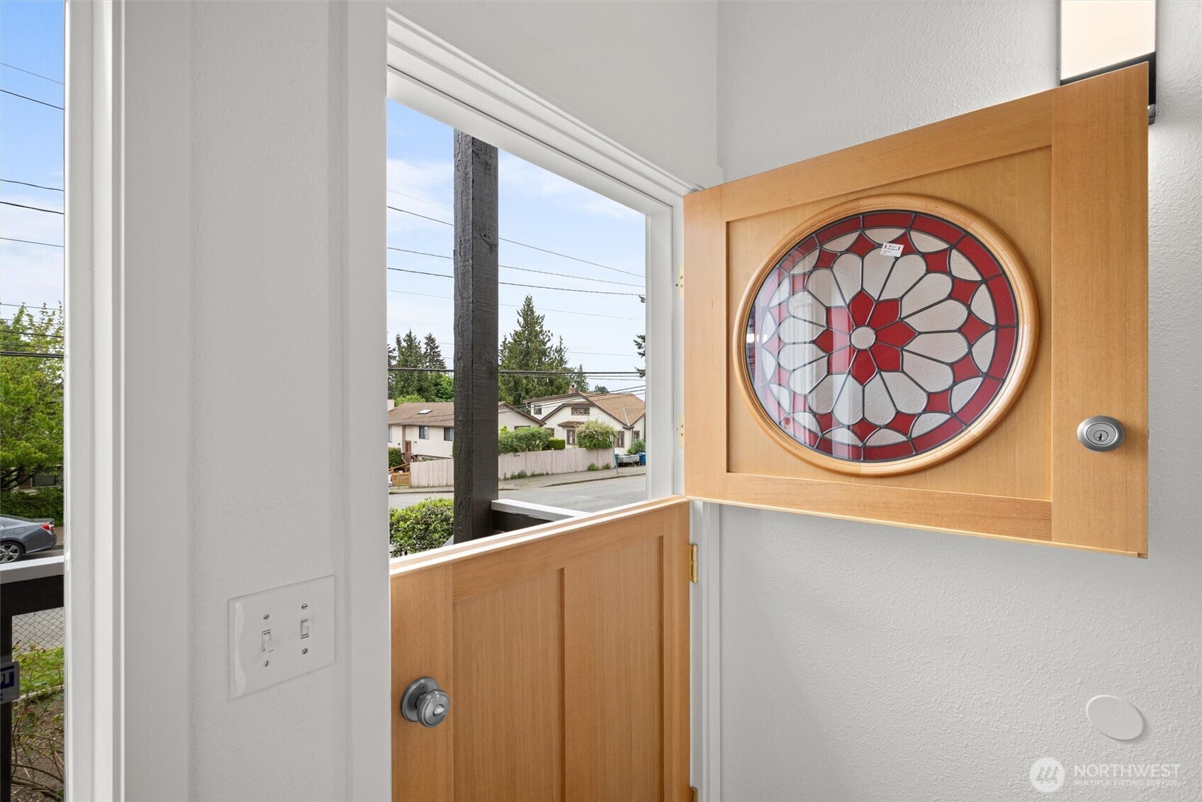 8803 15th Avenue NE, Seattle, WA 98115