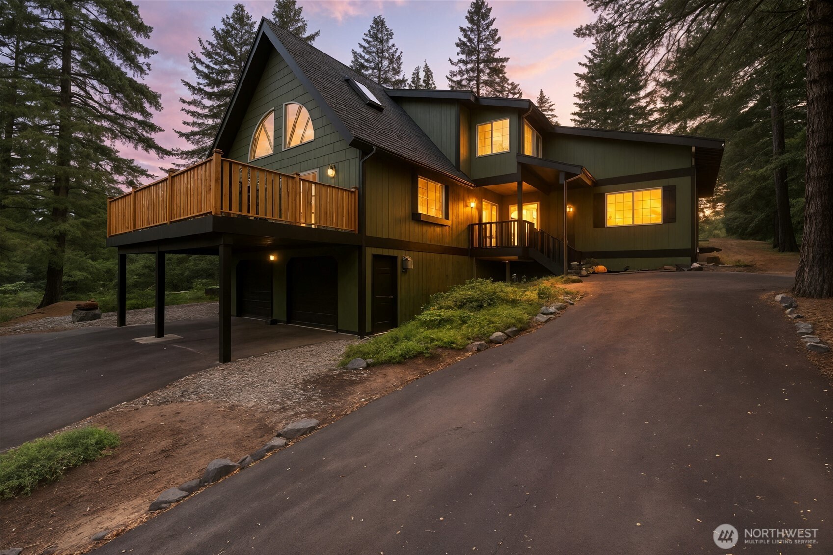 6545 Forest Ridge Drive , Wenatchee, WA 98801
