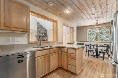 6545 Forest Ridge Drive , Wenatchee, WA 98801 - Photo 12
