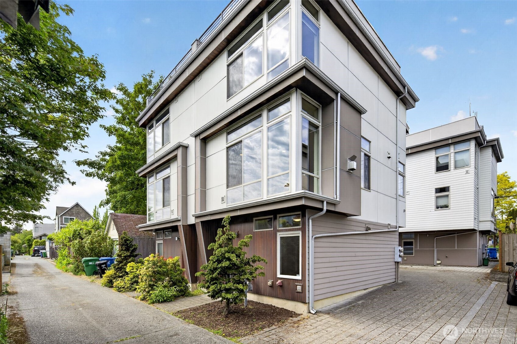 2615 NW 65th Street , Seattle, WA 98117