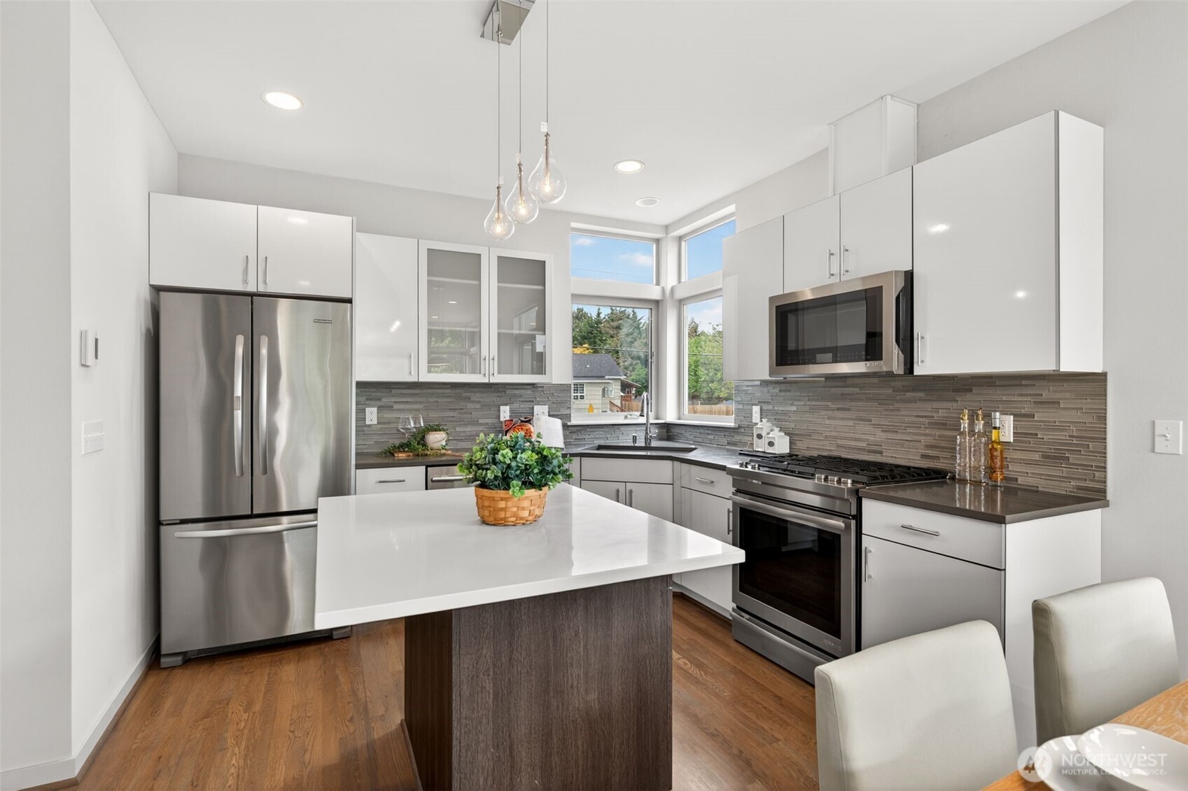 2615 NW 65th Street , Seattle, WA 98117