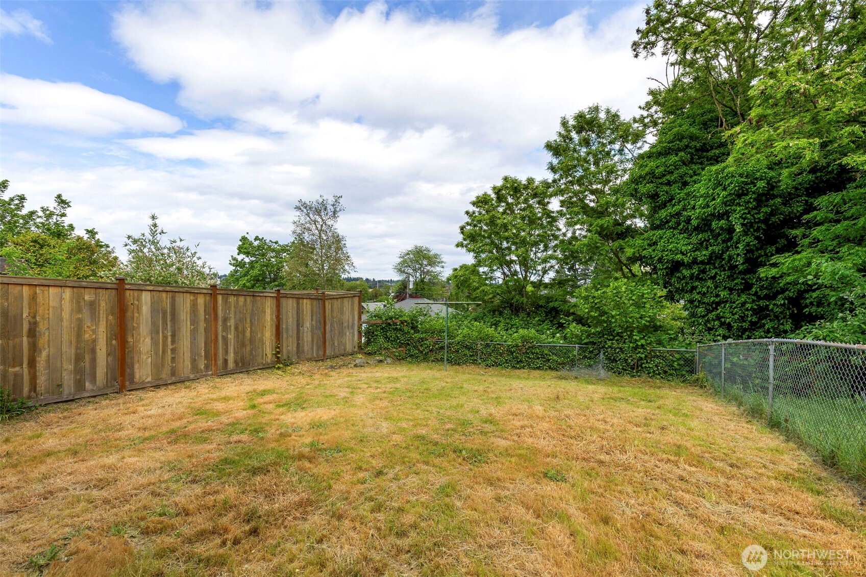 1114 Marguerite Avenue , Bremerton, WA 98337