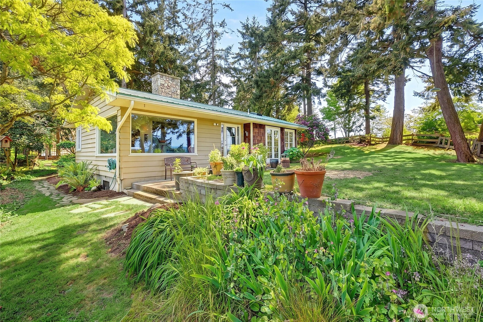 386 Shore Drive , Camano Island, WA 98282