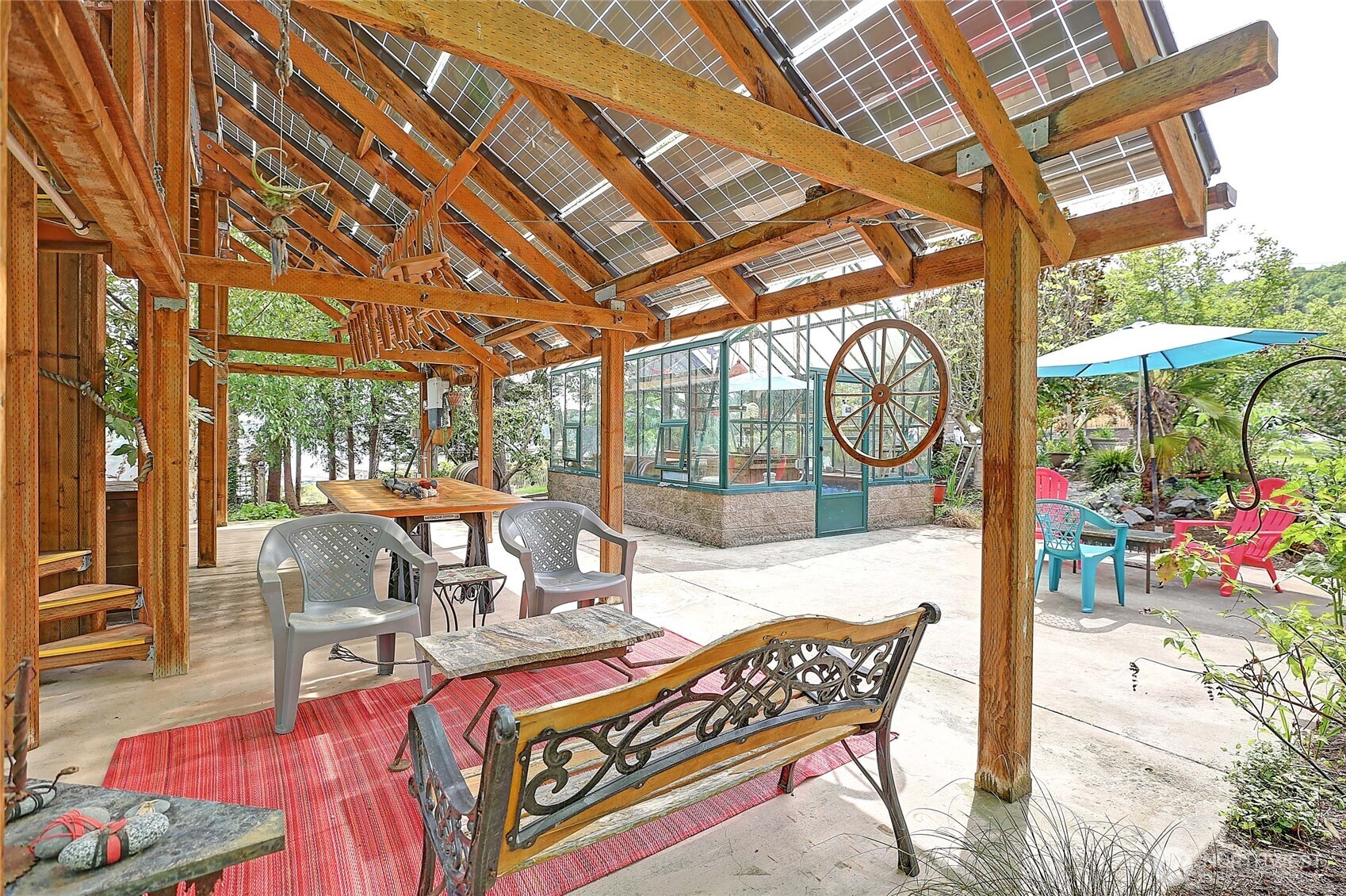 386 Shore Drive , Camano Island, WA 98282