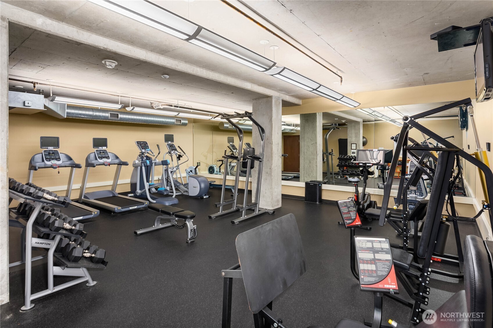 2720 3rd Avenue #707, Seattle, WA 98121