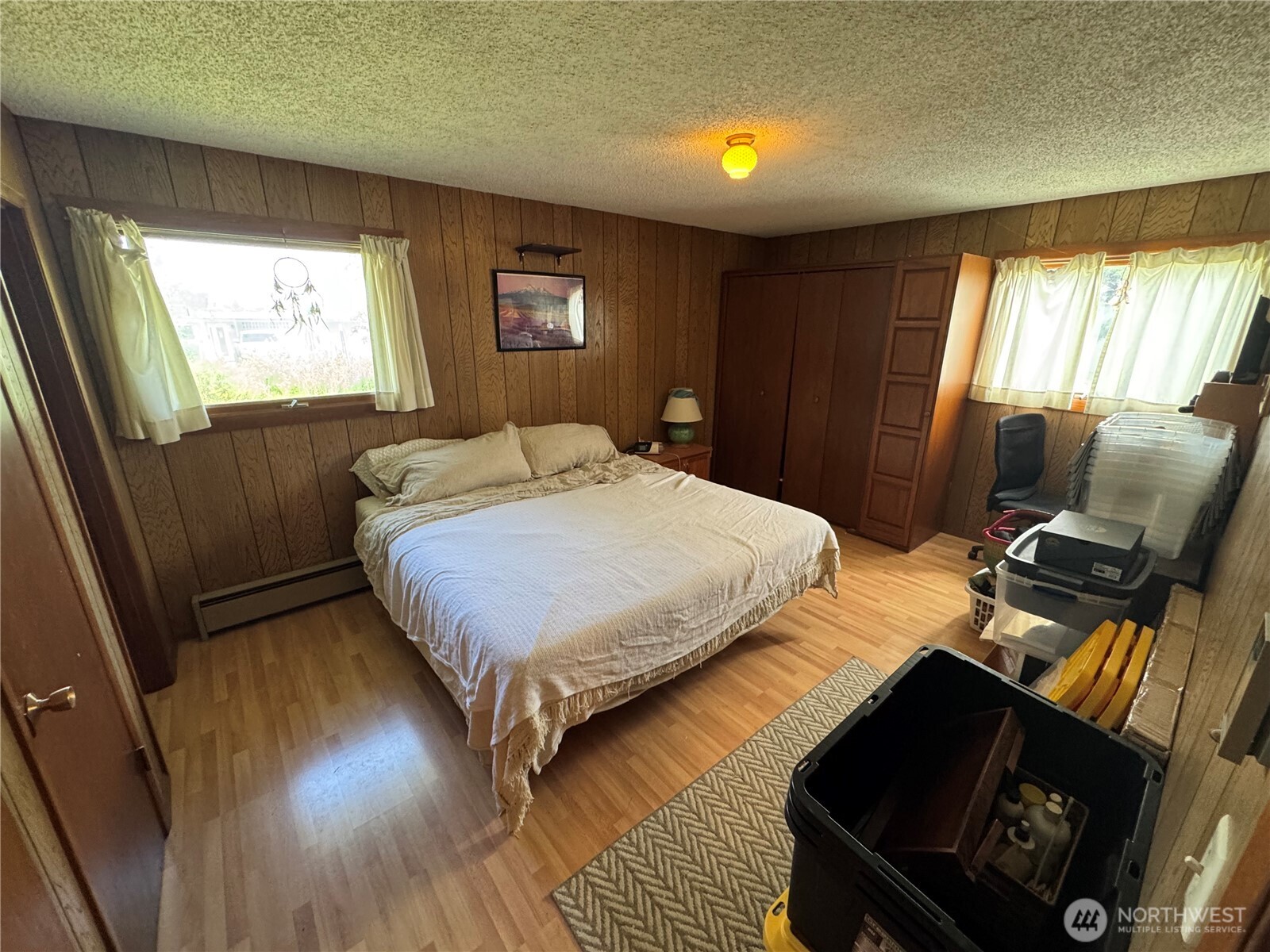 402 W Maple Street , Sequim, WA 98382