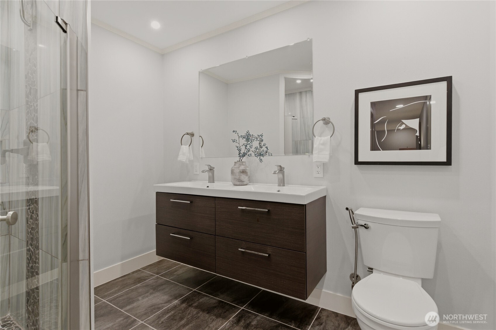 9201 NE Juanita Drive #403, Kirkland, WA 98034