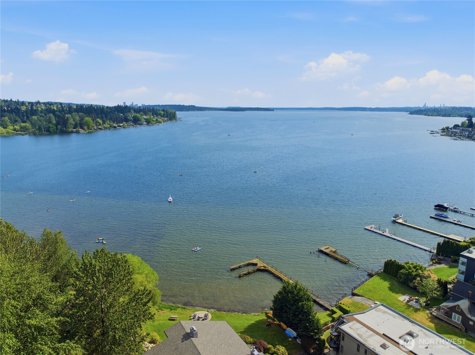 9201 NE Juanita Drive #403, Kirkland, WA 98034