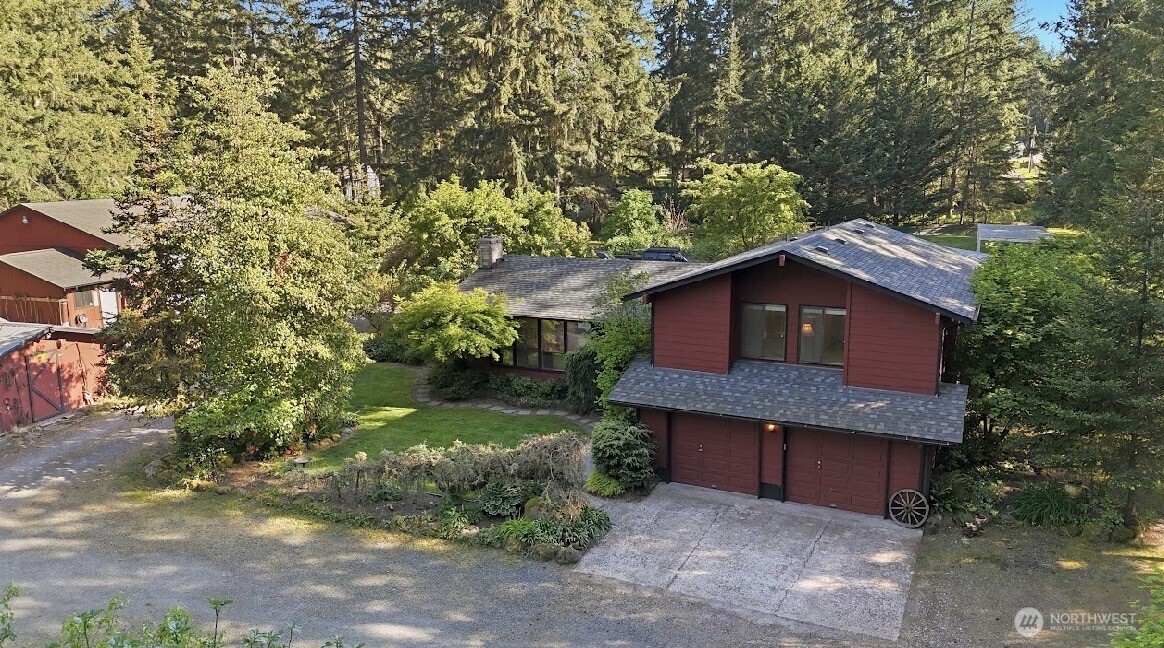 34116 50th Avenue E, Eatonville, WA 98328