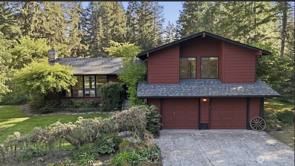 34116 50th Avenue E, Eatonville, WA 98328