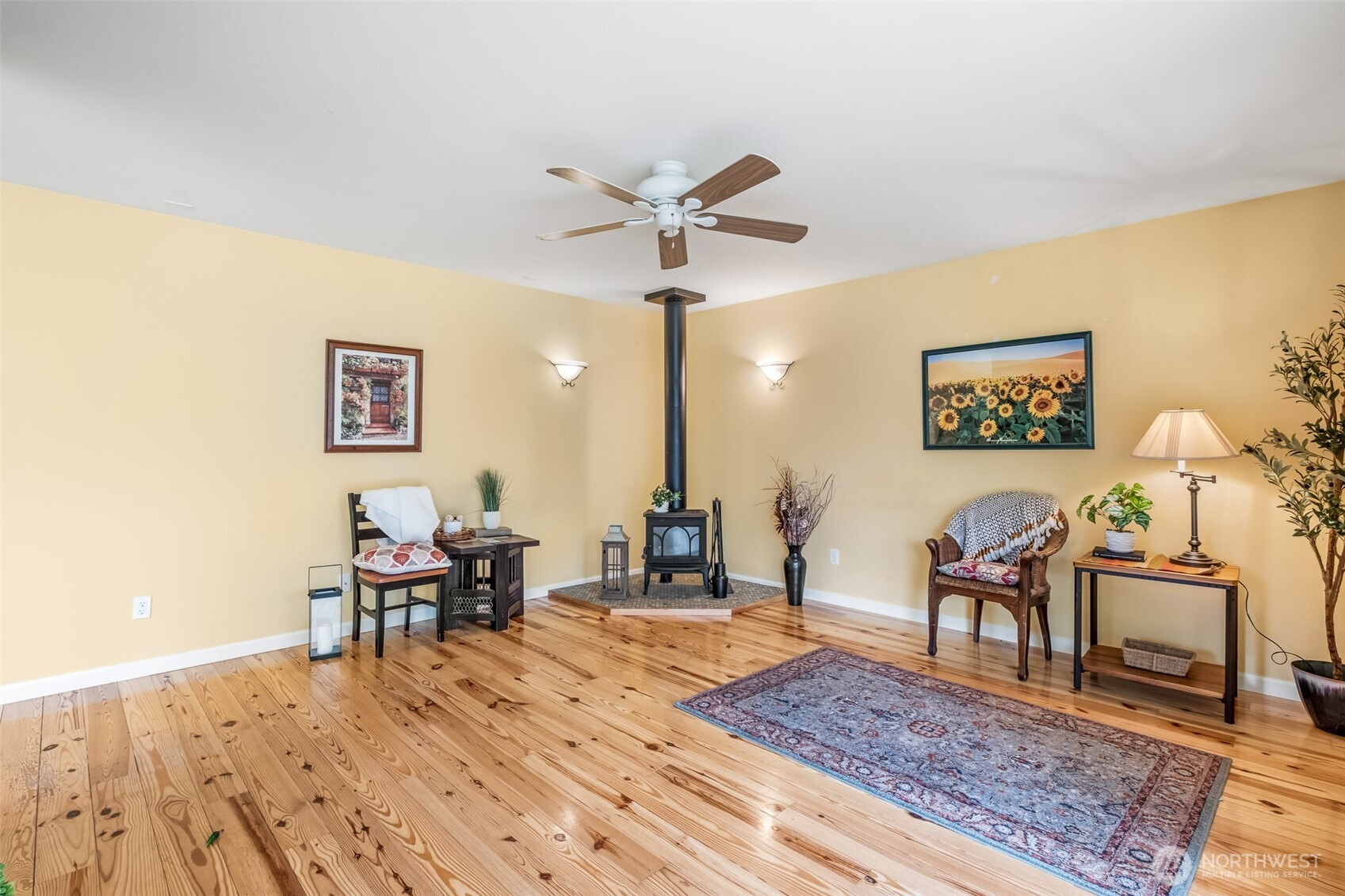 10785 Lone Pine Dr , Peshastin, WA 98847