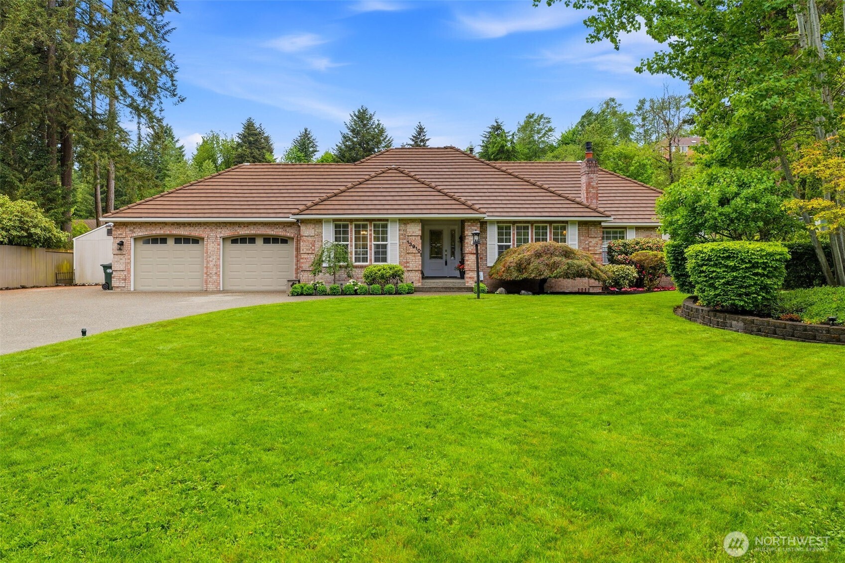 13910 72nd Avenue E, Puyallup, WA 98373