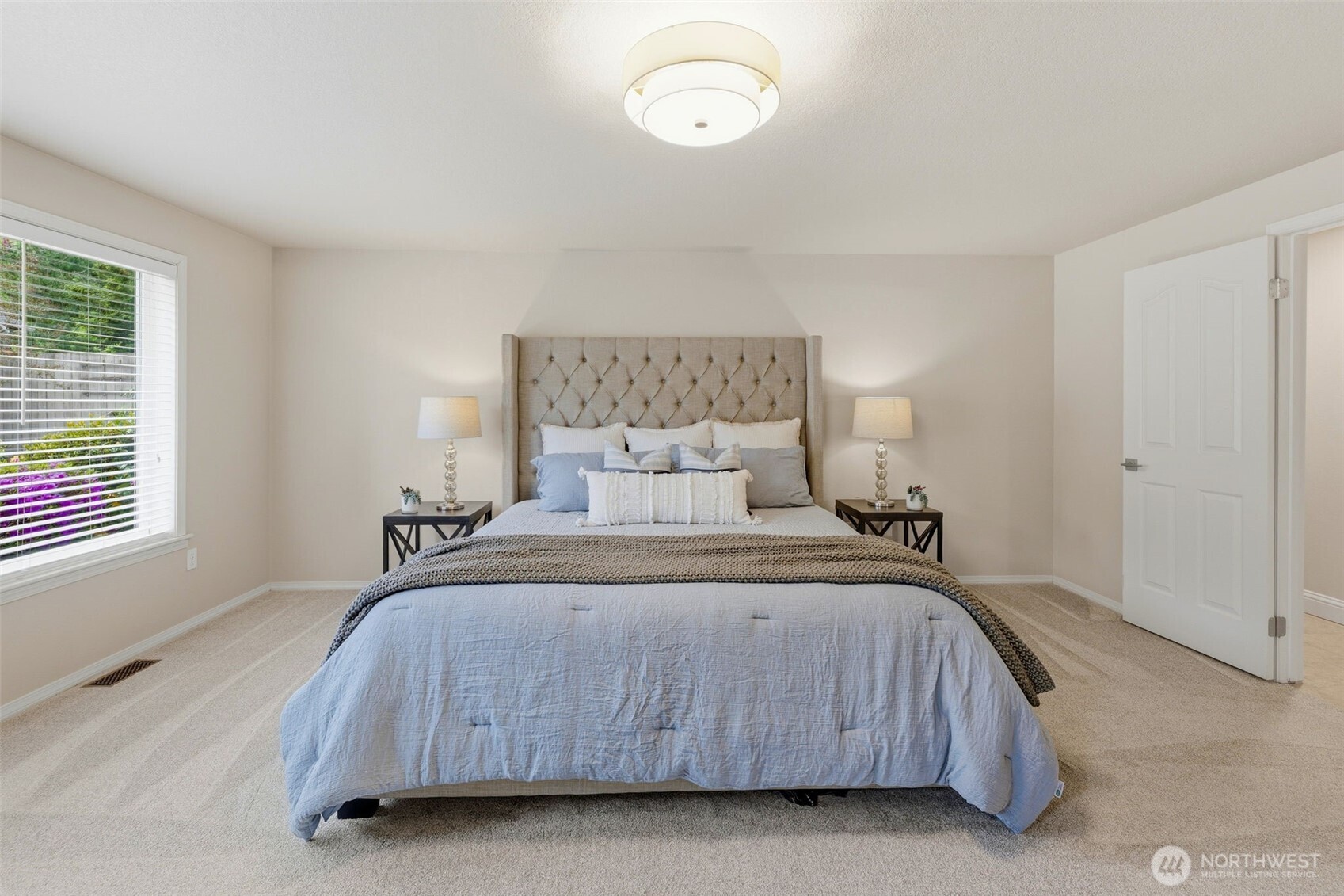 13910 72nd Avenue E, Puyallup, WA 98373