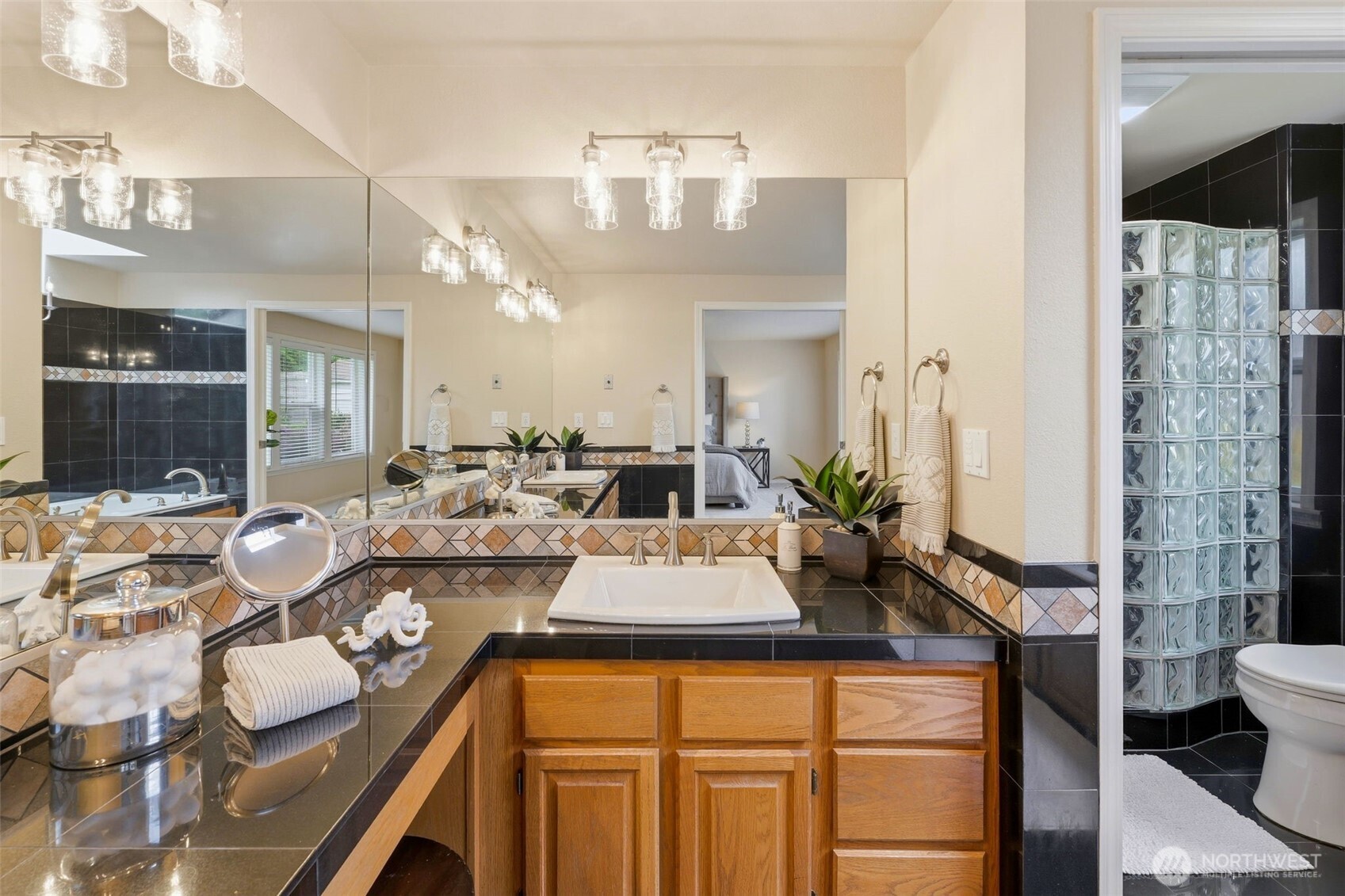 13910 72nd Avenue E, Puyallup, WA 98373
