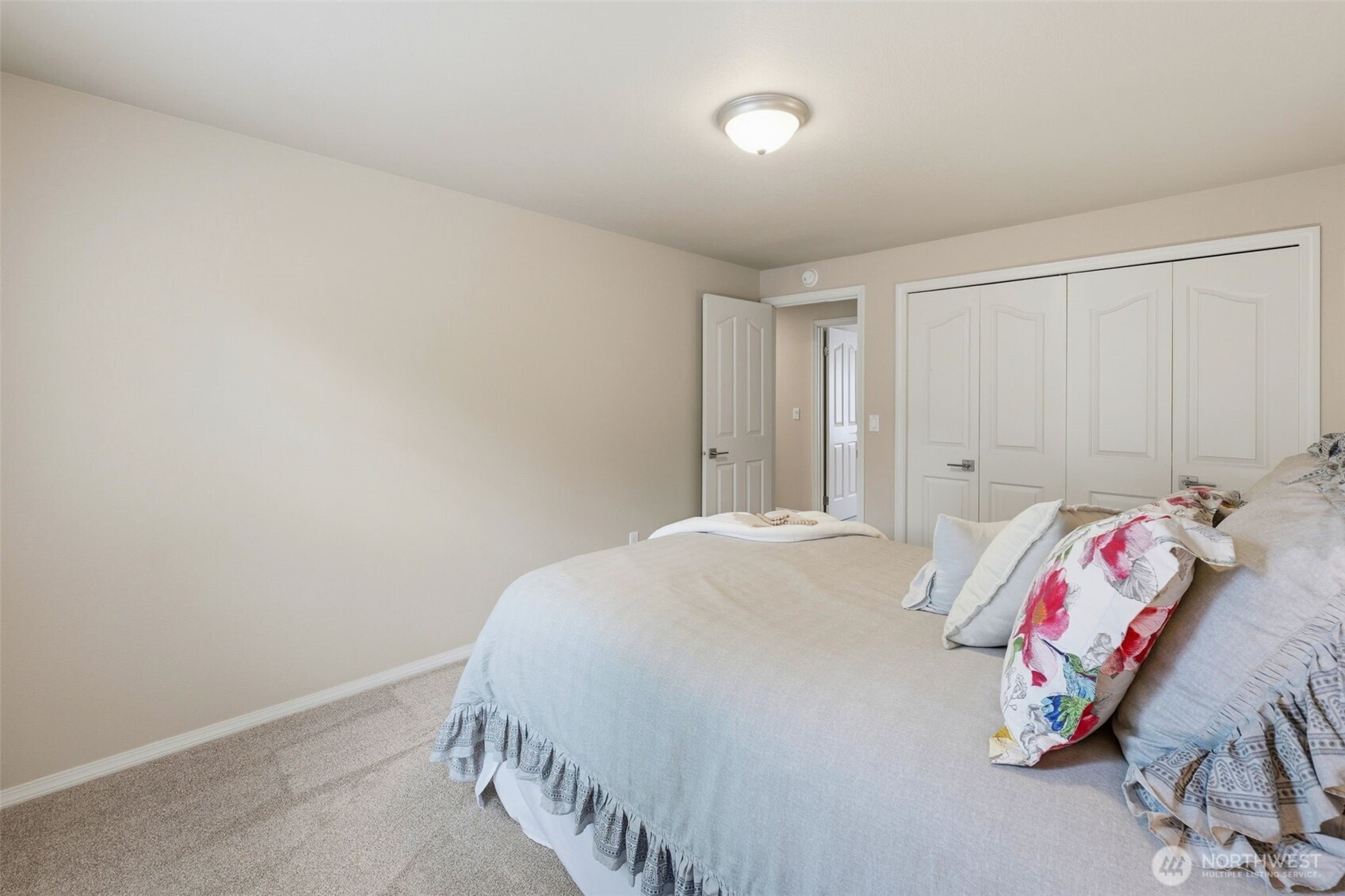13910 72nd Avenue E, Puyallup, WA 98373
