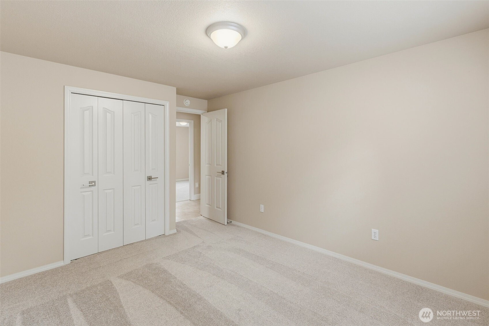 13910 72nd Avenue E, Puyallup, WA 98373
