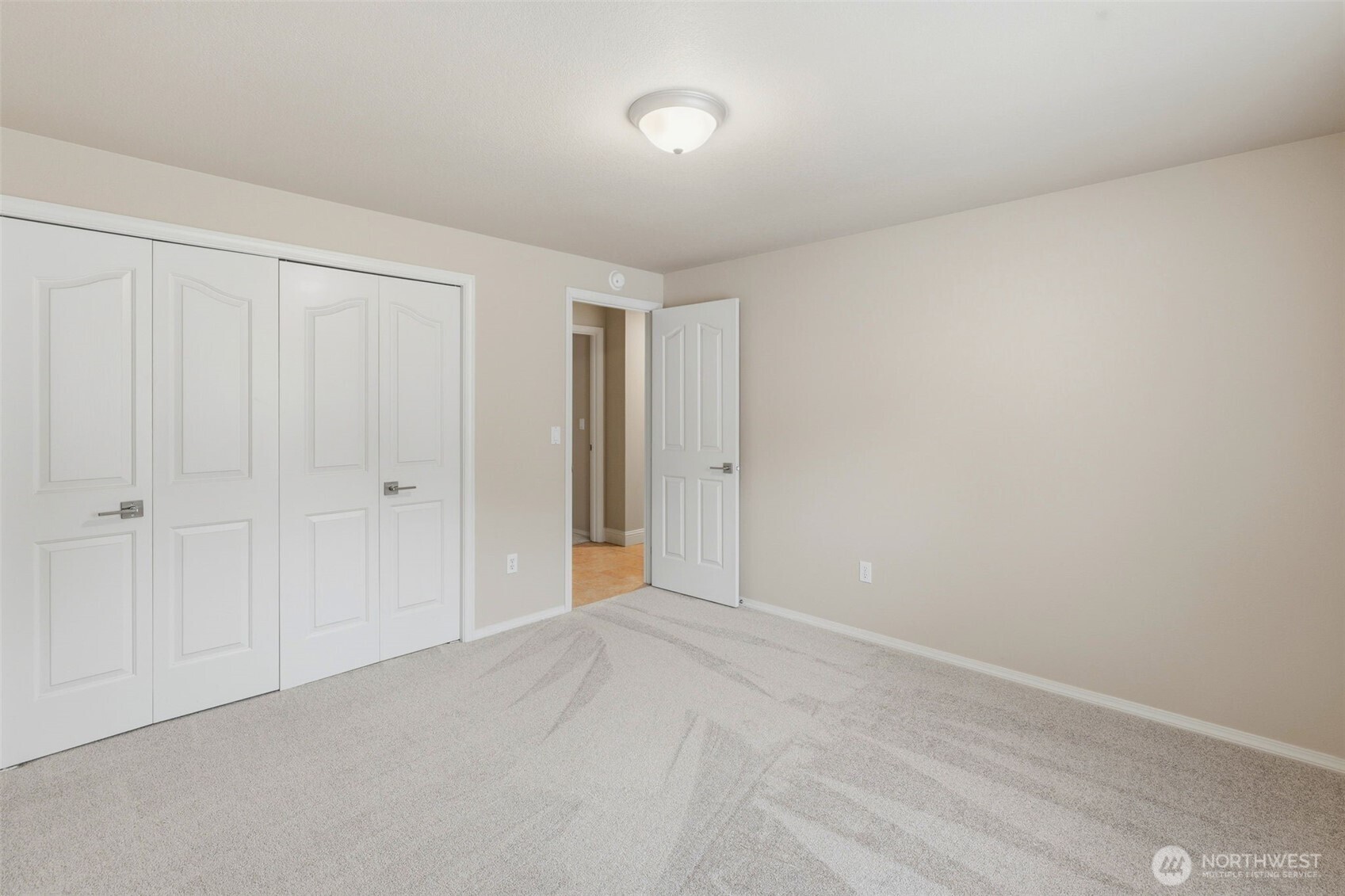 13910 72nd Avenue E, Puyallup, WA 98373