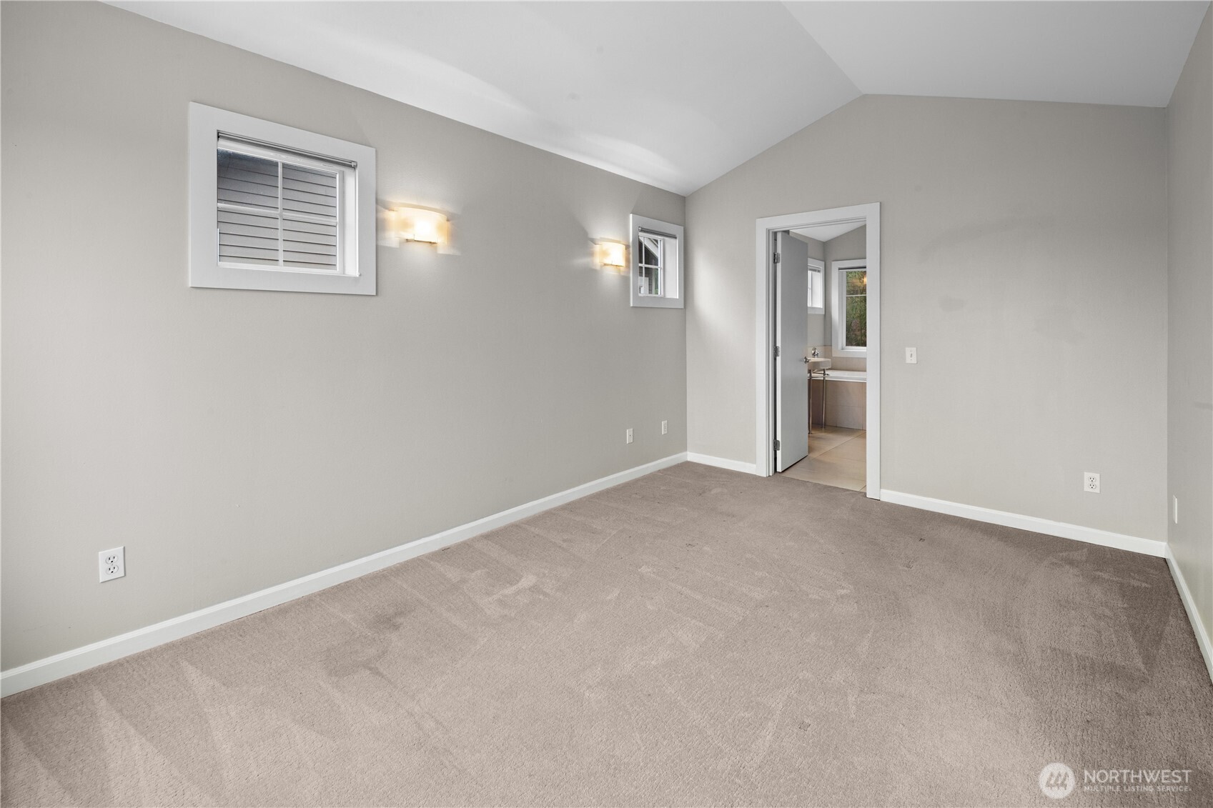 129 A 26th Avenue E, Seattle, WA 98112