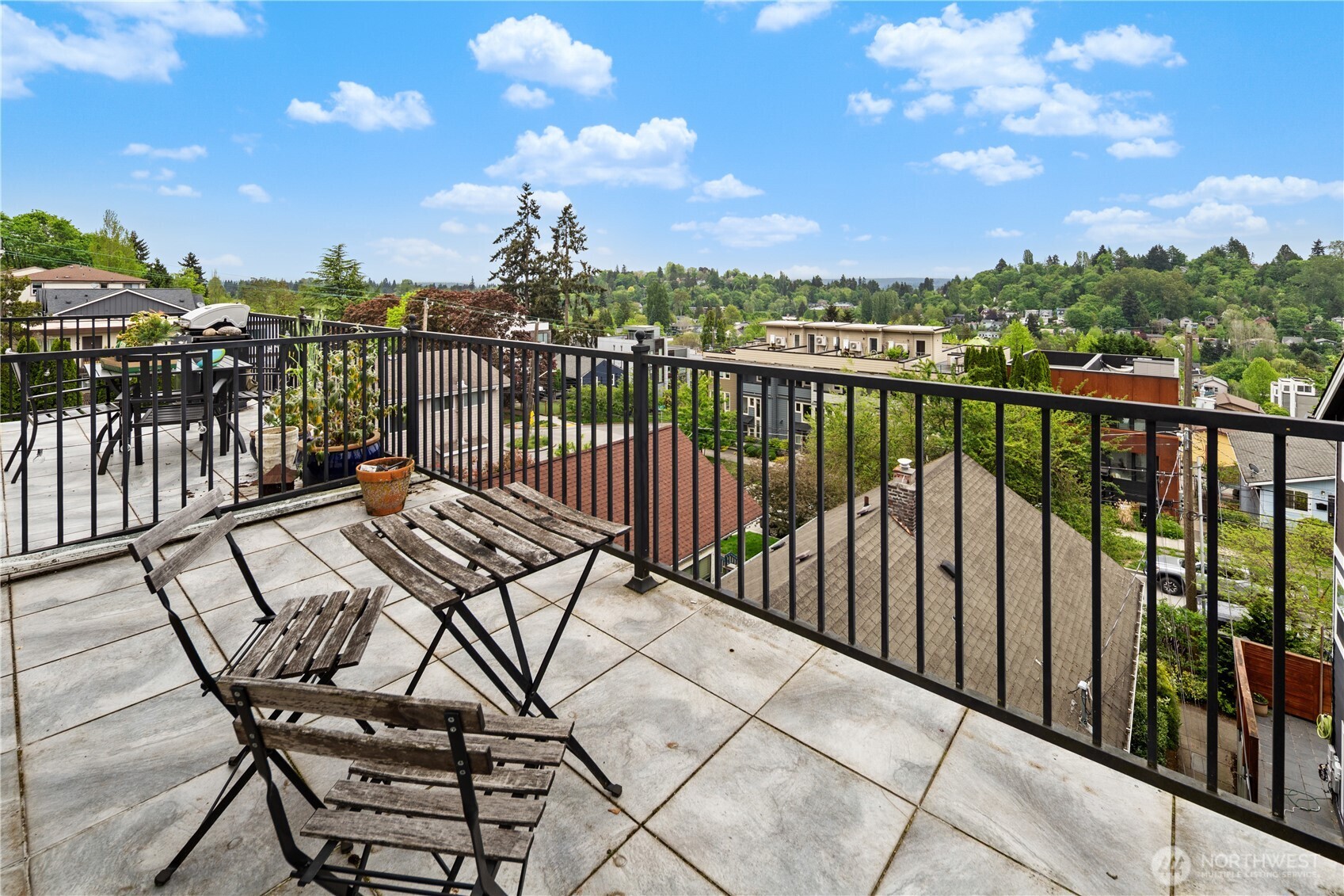 129 A 26th Avenue E, Seattle, WA 98112
