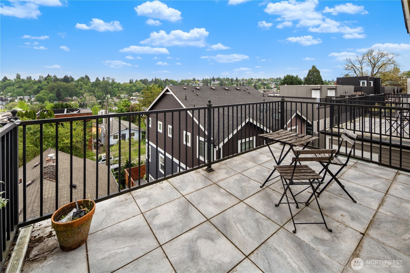 129 A 26th Avenue E, Seattle, WA 98112