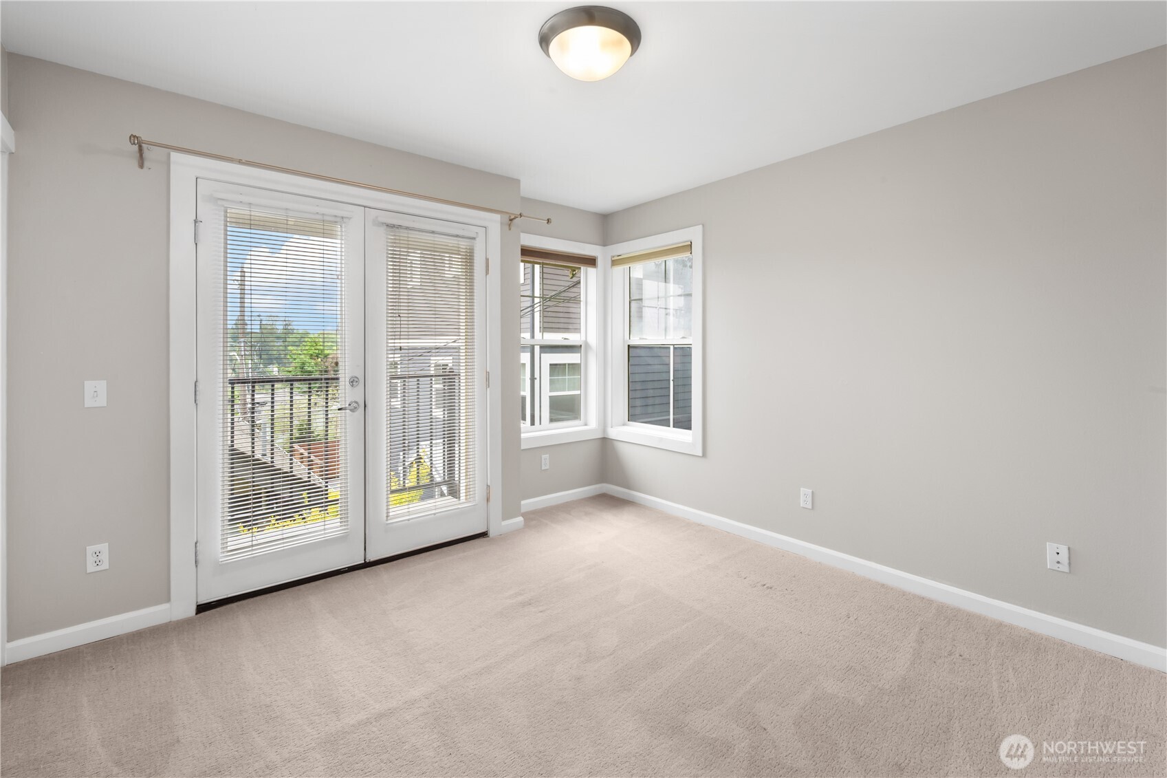 129 A 26th Avenue E, Seattle, WA 98112