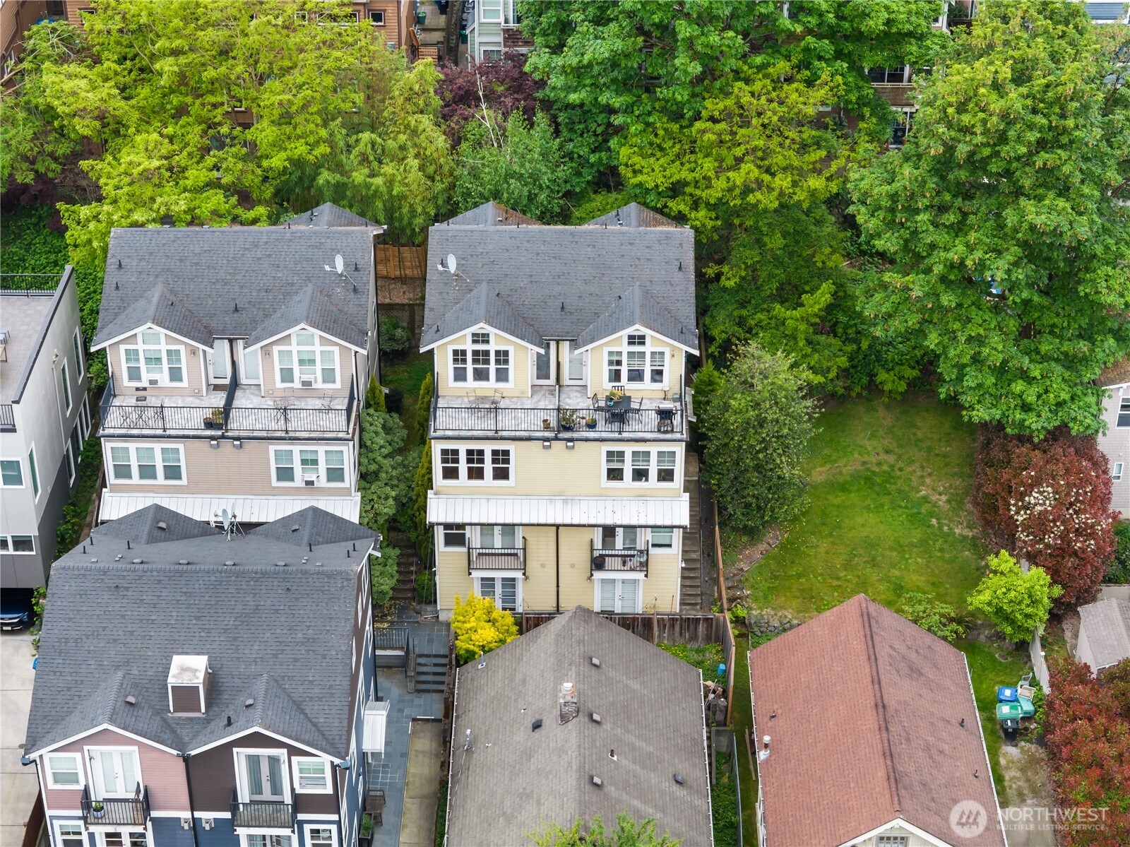 129 A 26th Avenue E, Seattle, WA 98112