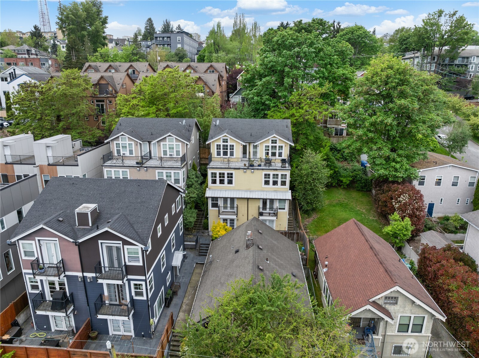 129 A 26th Avenue E, Seattle, WA 98112